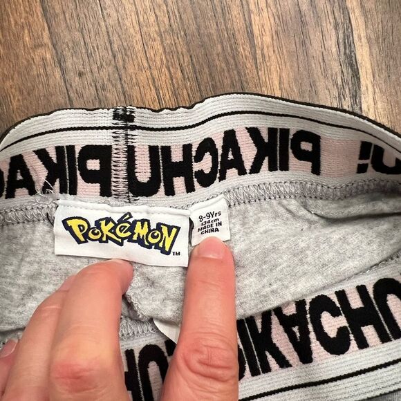 Matching Pokémon T-shirt and leggings size 8/9 (runs small) - Picture 7 of 7